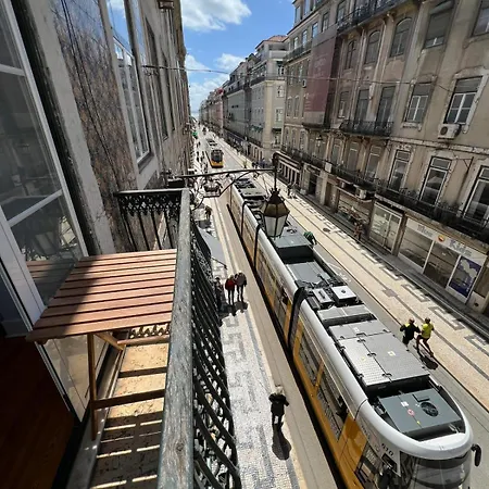 Maison d'hôtes Quarto Grande Com Varanda, Wc Partilhado *