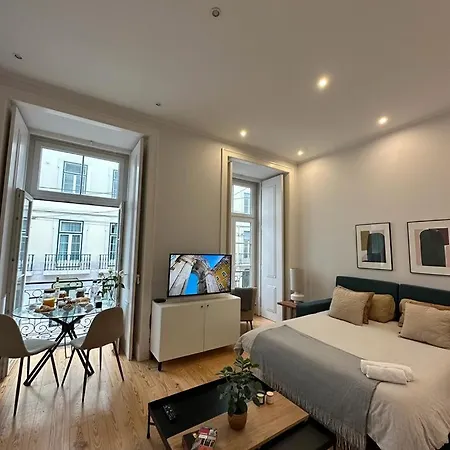 בית הארחה Quarto Grande Com Varanda, Wc Partilhado ליסבון